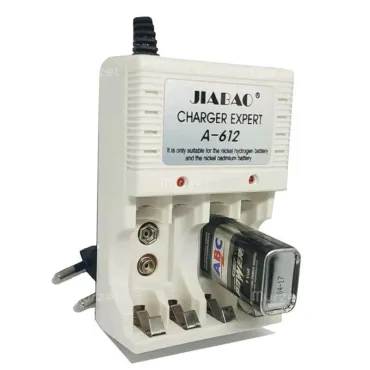 Зарядно устройство A612 за батерии АА/ААА/6F22 - Battery charger A-612