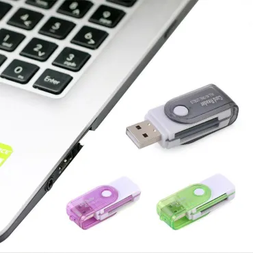 USB 2.0 четец за карти памет - CardReader