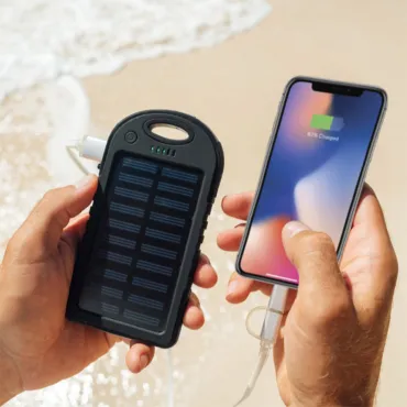 Соларно зарядно устройство - SolarCharger