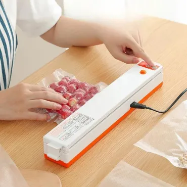 Професионална вакуум машина - VacuumSealer 2in1