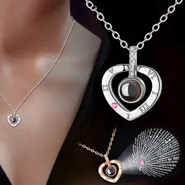 Колие с надпис Обичам те на 100 езика - LoveYouNecklace