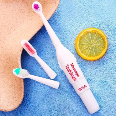 Електрическа четка за зъби с 3 накрайника - ЕlectricТoothbrush