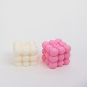 Ароматизирани свещи от восък в розово и бяло - PinkCandles