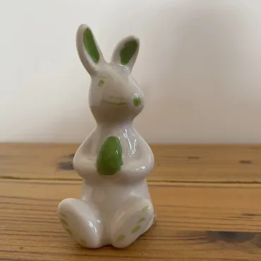Великденска керамична фигурка Заек