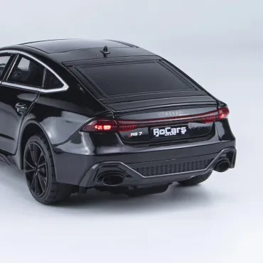 Метална , светеща кола AUDI RS7 , Отварящи врати и капаци