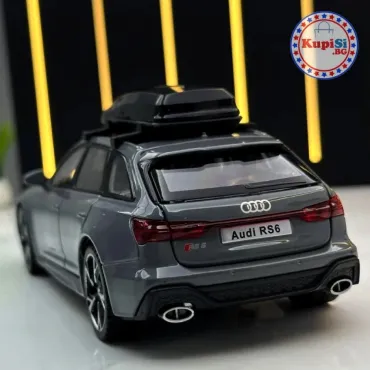 Метален автомобил Audi RS6
