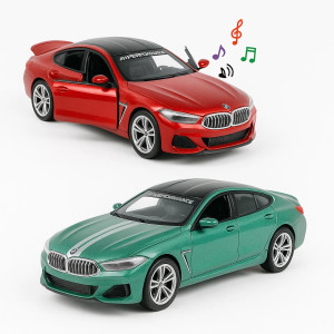 Колекционерска метална количка BMW M8 1:32 с ефекти