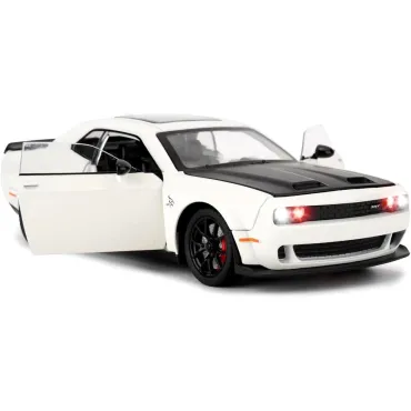 Dodge Challenger 1:24 – метална колекционерска кола | jumbo-catalog.bg
