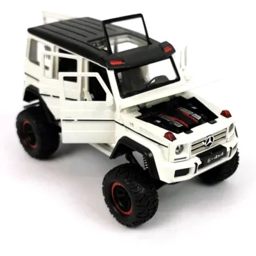 Mercedes G-Class 1:24 - Модел със Звук и Светлини | jumbo-catalog.bg