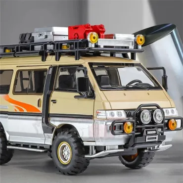 Играчка кемпер Mitsubishi Delica – мащаб 1:24 | jumbo-catalog.bg