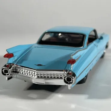 Колекционерска метална кола 1:24 – Cadillac Eldorado | jumbo-catalog.bg