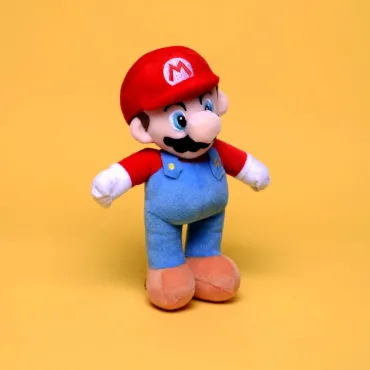Плюшена играчка Супер Марио - любимия герой от Nintendo
