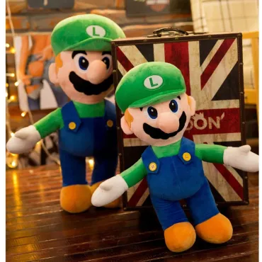 Плюшена играчка Луиджи - любимия герой от Nintendo
