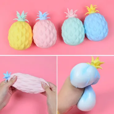 Антистрес играчка за мачкане Ананас