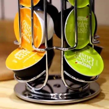 Поставка за капсули Dolce Gusto