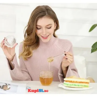 Стъклен буркан за мед с лъжица – дизайн пчелен кошер