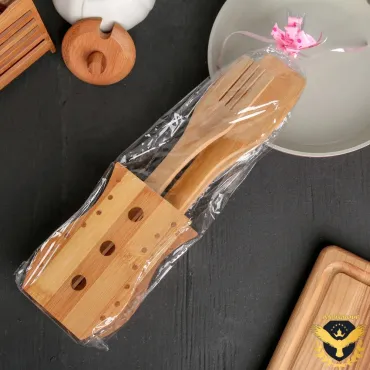 Бамбукови прибори за кухня от jumbo-catalog.bg