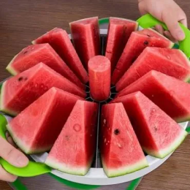 Уред за рязане на парчета диня – Melon Slicer