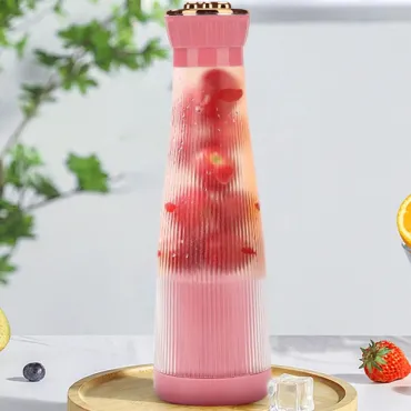 Шейкър бутилка за смути от jumbo-catalog.bg