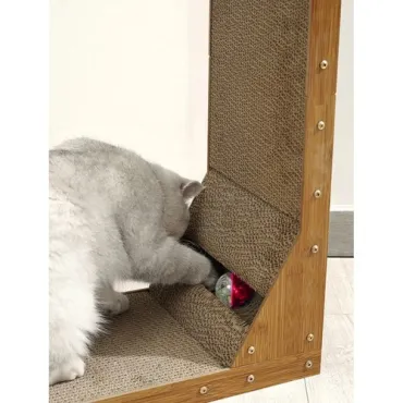 Чесалка за котки с топка за игра | jumbo-catalog.bg