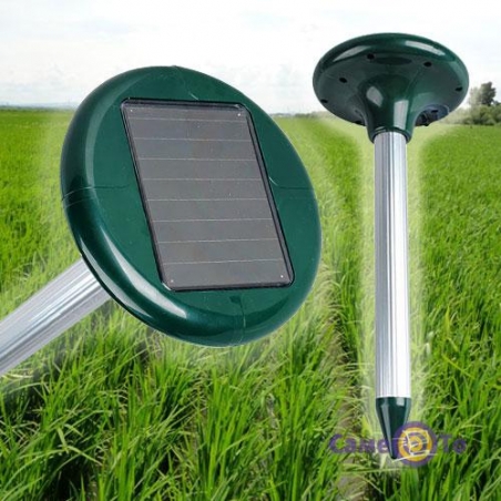 Vidlakuvac-grizuniv-na-sonacnij-batarei-Solar-Rodent-Repeller-132929