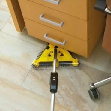 Мощна Twister Sweeper акумулаторна подочистачка