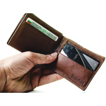 Сгъваем нож с формата на кредитна карта - CardSharp
