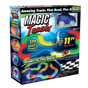 Magic Tracks 220 части – гъвкава, светеща и изключително забавна състезателна писта