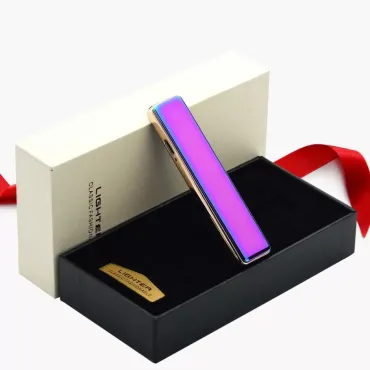 Луксозна USB електронна запалка с резервни нагреватели