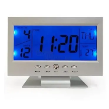 LCD часовник със звуково активиране светлината на дисплея.