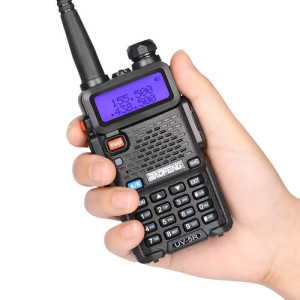 Компактна радиостанция UV-5R с две честоти Baofeng