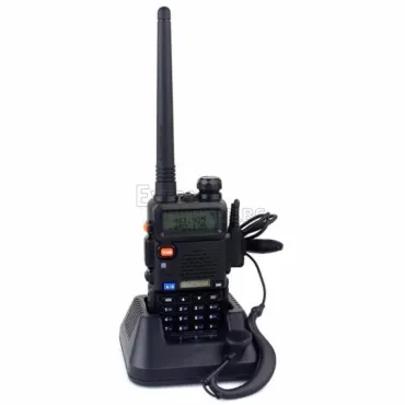 Компактна радиостанция UV-5R с две честоти Baofeng