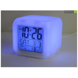 Дигитален LED часовник с аларма