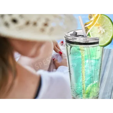 Чаша за коктейли